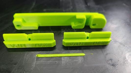 Plastic Window Upper&Middle&Bottom pin catchers latches