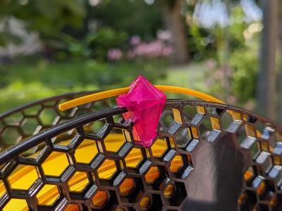 Diamond Filament Clip