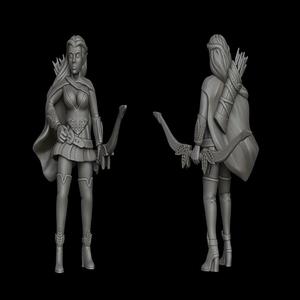 Elf / half-elf female ranger (28mm DnD miniature)