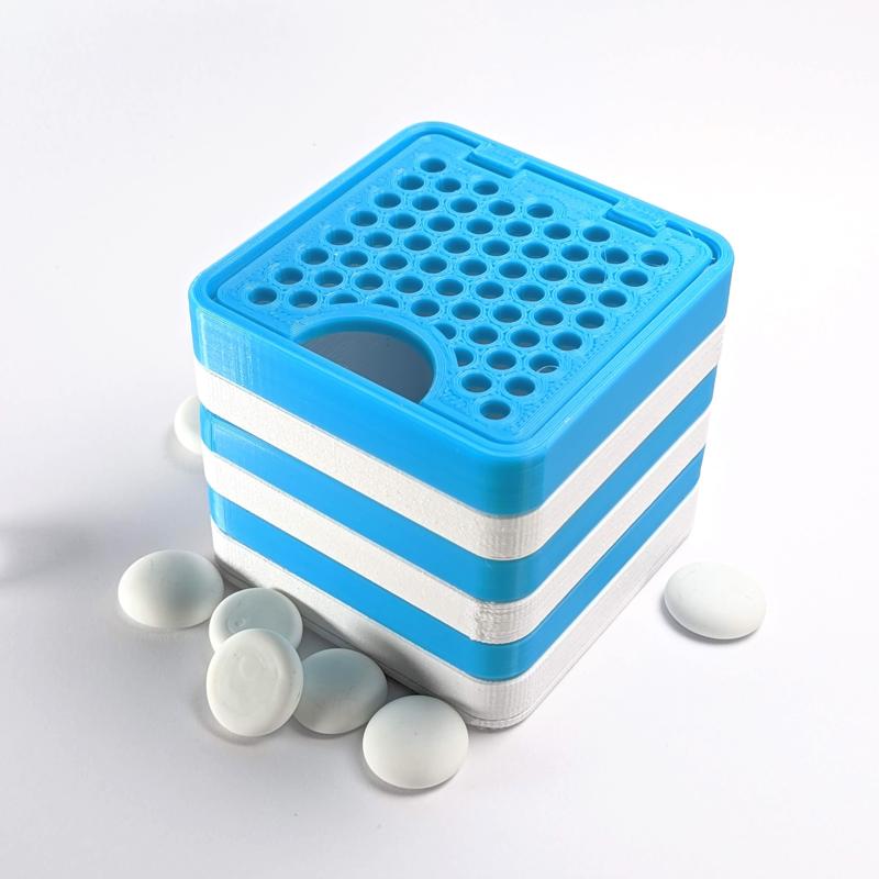 Strata Box – assembled stripes and a print-in-place hinged lid