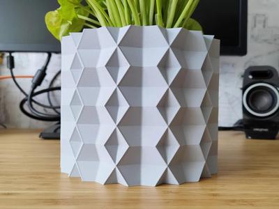 Geo Diamond Form – Pot and Planter for your house plants – Vase mode print
