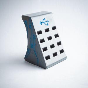 USB holder