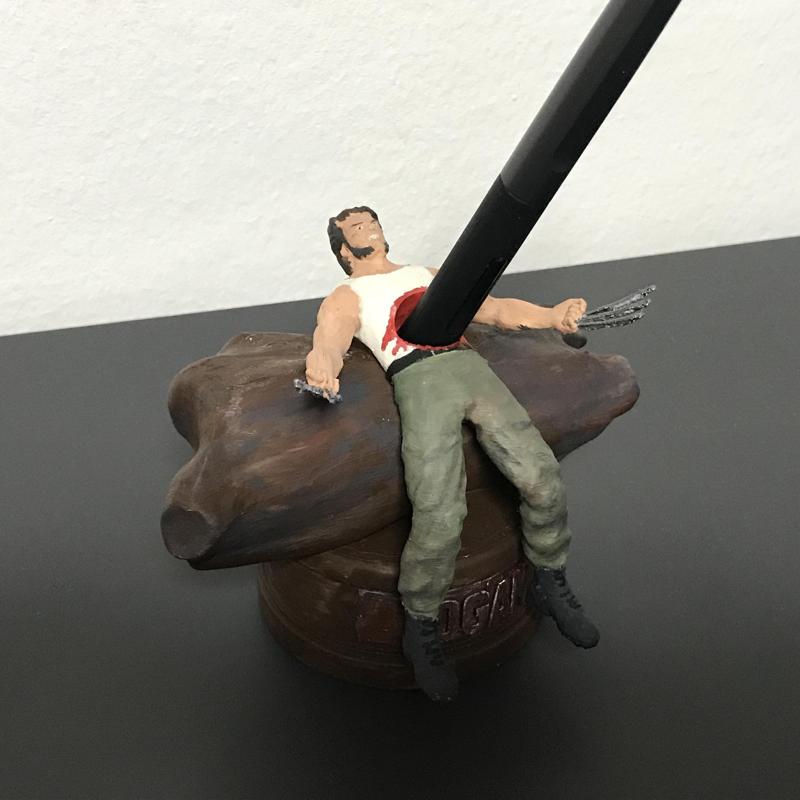Logan Pen Holder