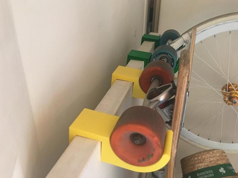Door Sk8te holder
