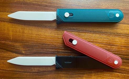 Toy Gravity Knife (No Hardware Needed)