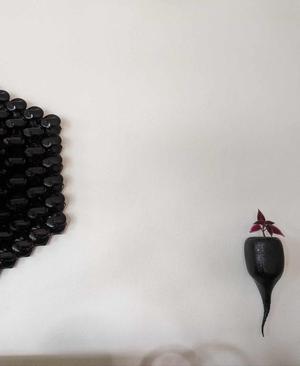 Black Drop Plant Pot