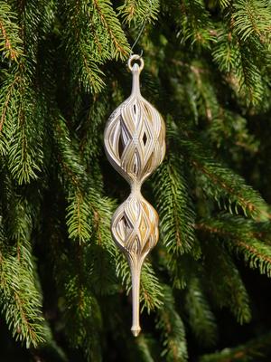 Diamond Swoop Christmas Finial 2024