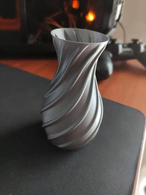 3d unicorn bead, low poly