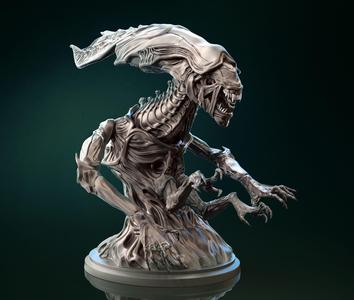 Alien Queen