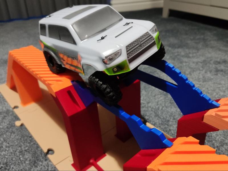 RC Crawler Park – Knife Edge Bridge Extension