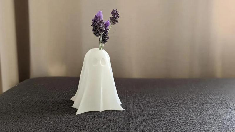 Ghost Vase (Vase Mode) Halloween decoration