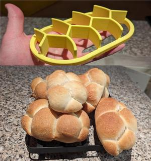 Czech bun stamper. Razidlo na housky