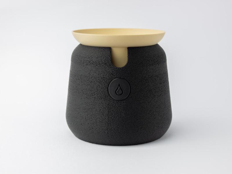 Drop – Self-watering pot