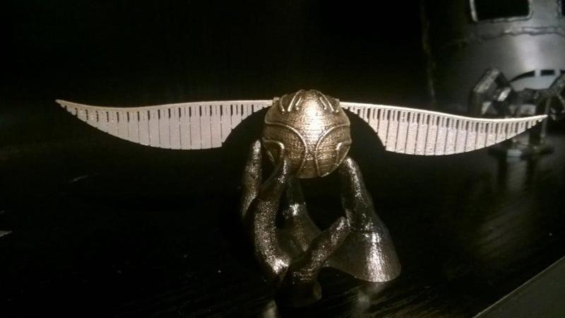 Golden Snitch stand