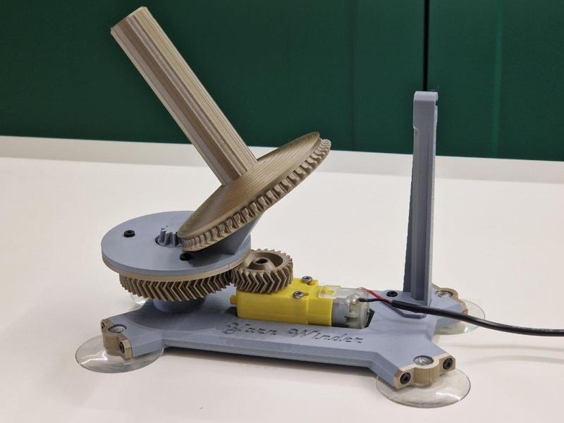 Motorized USB Yarn Winder