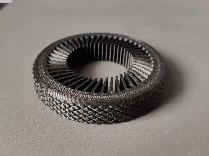 Knurled PET bottle easy opener