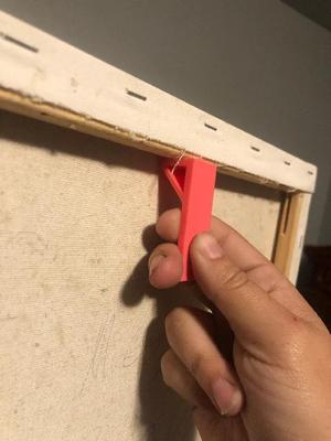 Command strip hook for canvas paintings