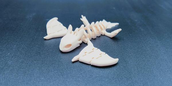 FLEXI SPOOKY NIGHT FURY – TOOTHLESS KEYCHAIN