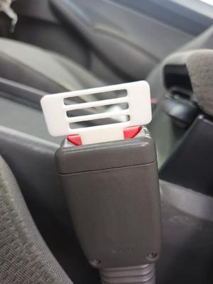 2007 Honda Civic Seatbelt Slug   