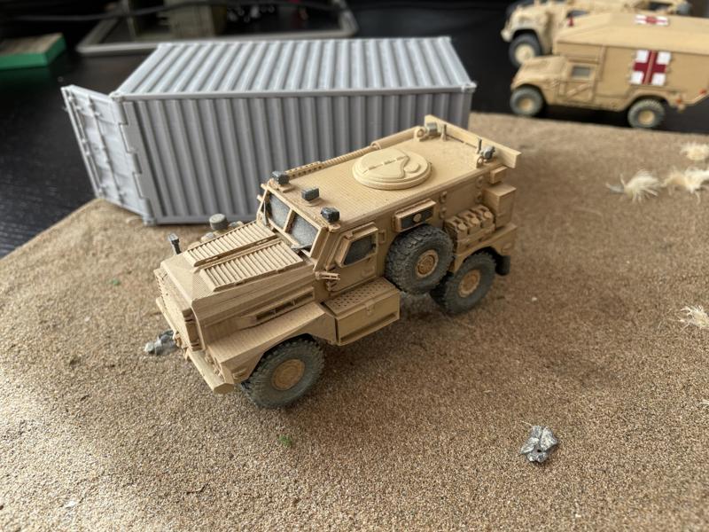 32mm and 28mm USA Cougar MRAP modern war vehicle miniatures