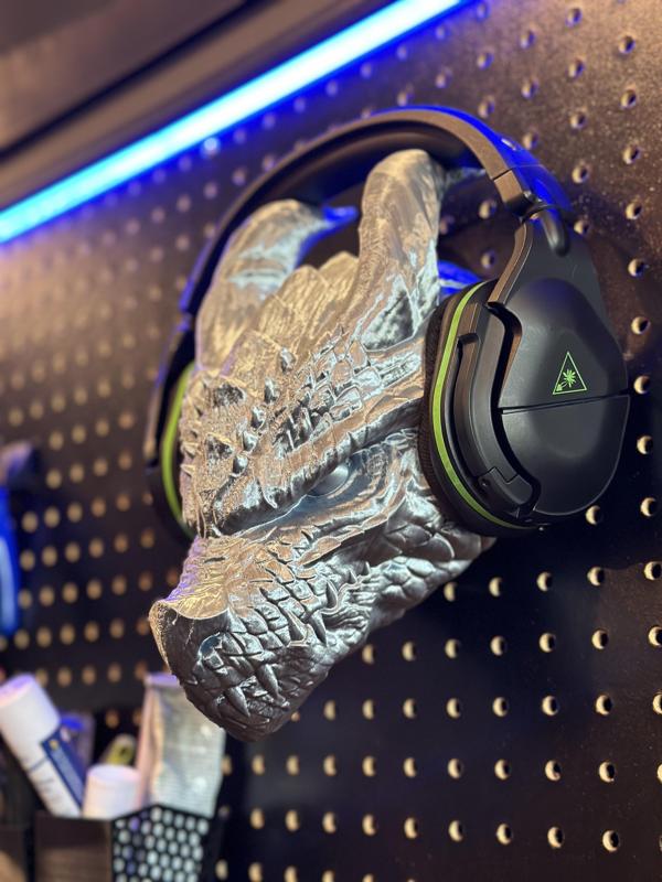 Dragon Headphone Holder/Sculpture