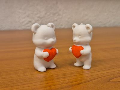 Two cute little teddy bears for Valentine’s Day