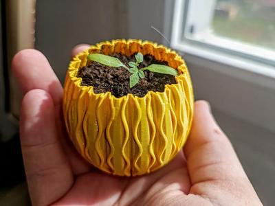 Easter pot