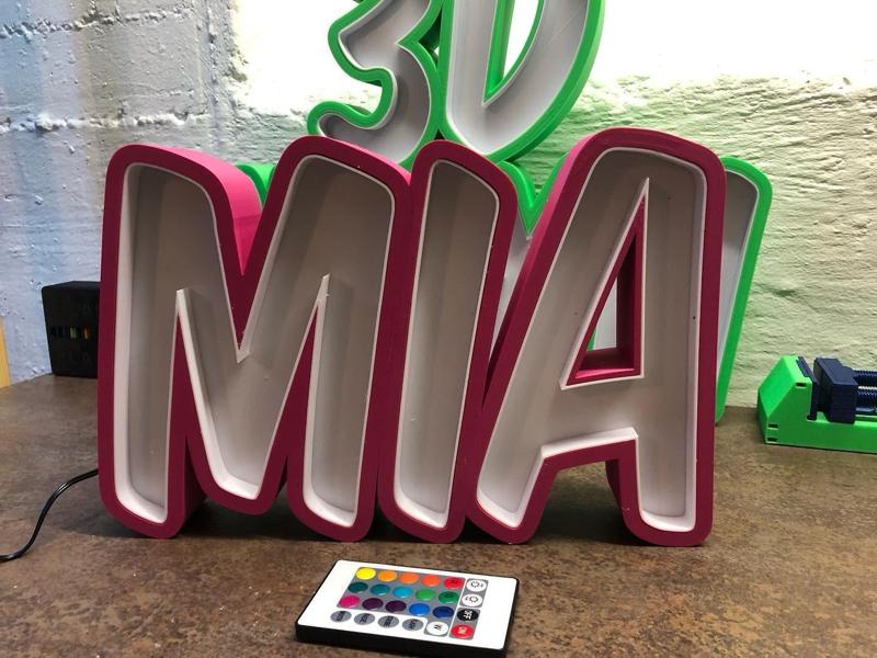 Mia Name Lightbox