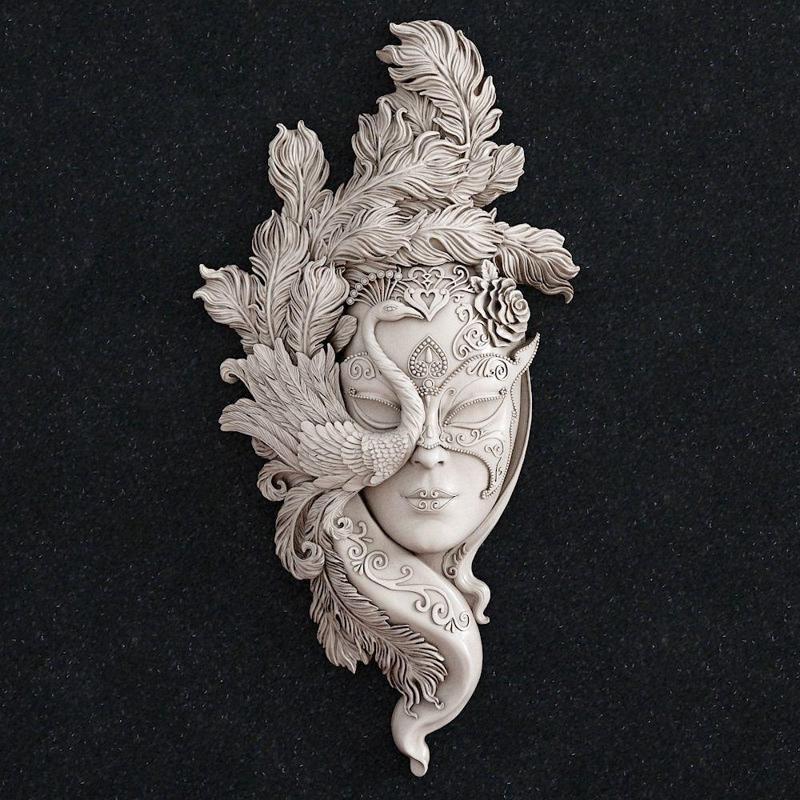 Jewelry pendant mask girl