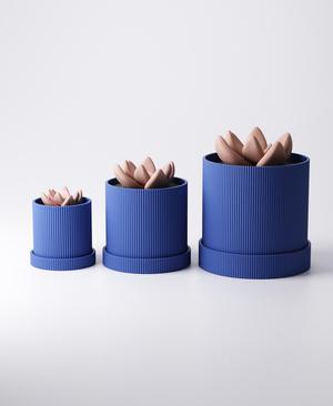 Ridged Planter with Drip Tray (3 Sizes Included)