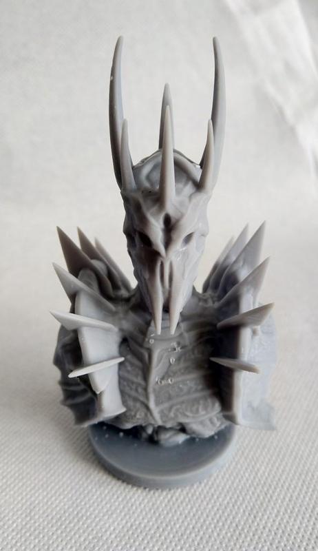 sauron buste