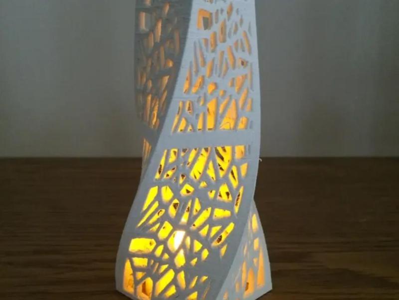 voronoi vase light