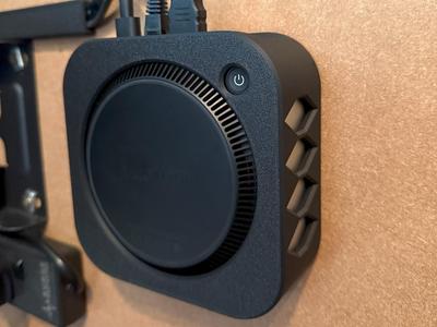M4 Mac Mini – Vertical Wall Mount