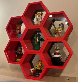 Modular honeycomb LEGO minifigure display
