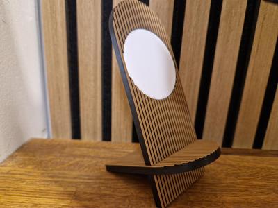 MagSafe Phone Stand
