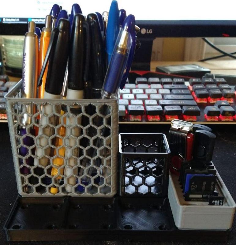 #Gridfinity Usb and SD Card Holder