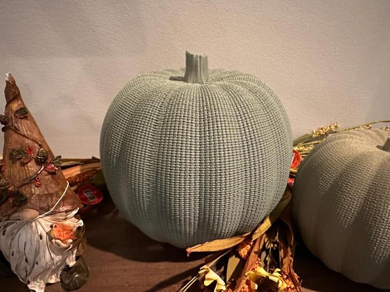 Knitted Decorative Pumpkin 1