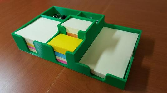 Master Post-it Holder