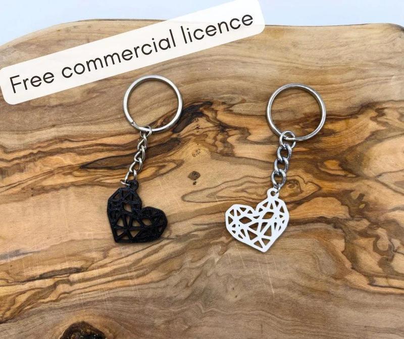 Keychain heart lowpoly