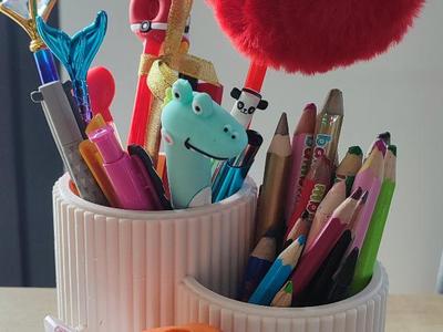Desk organizer, cosmetics organizer.