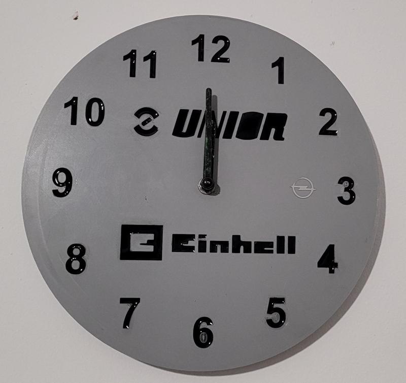 Workshop clock