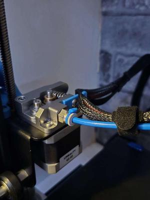 Ender 3/Ender 3 V2 Z Axis Cable Clip