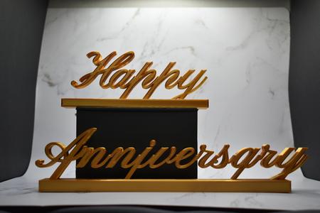 Happy Anniversary signs – free