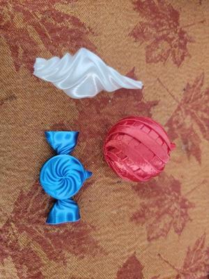 Holiday Decoration Ornament Pack!