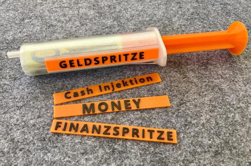 Präsent – Finanzspritze / Money Injection / Cashgift / Moneybox