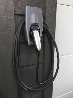 Tesla charge plug docking Type 2