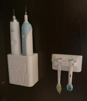 Electric toothbrush holder