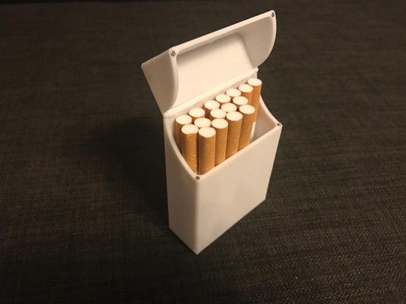 Magnetic Cigarette Box 