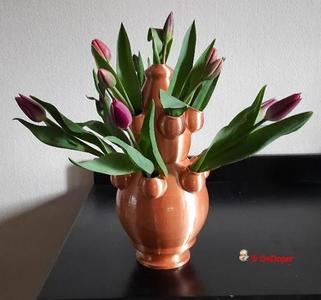 17th century Tulip vase A Dutch design