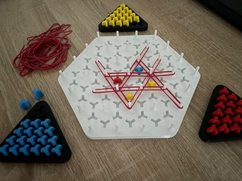CROSS BAND board game